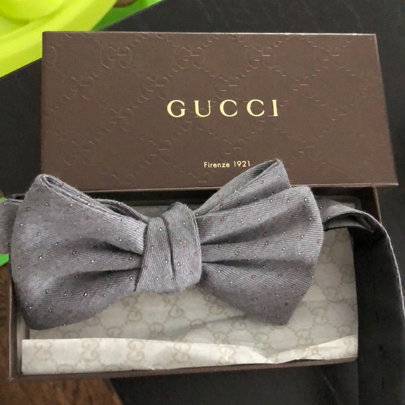 grey gucci tie